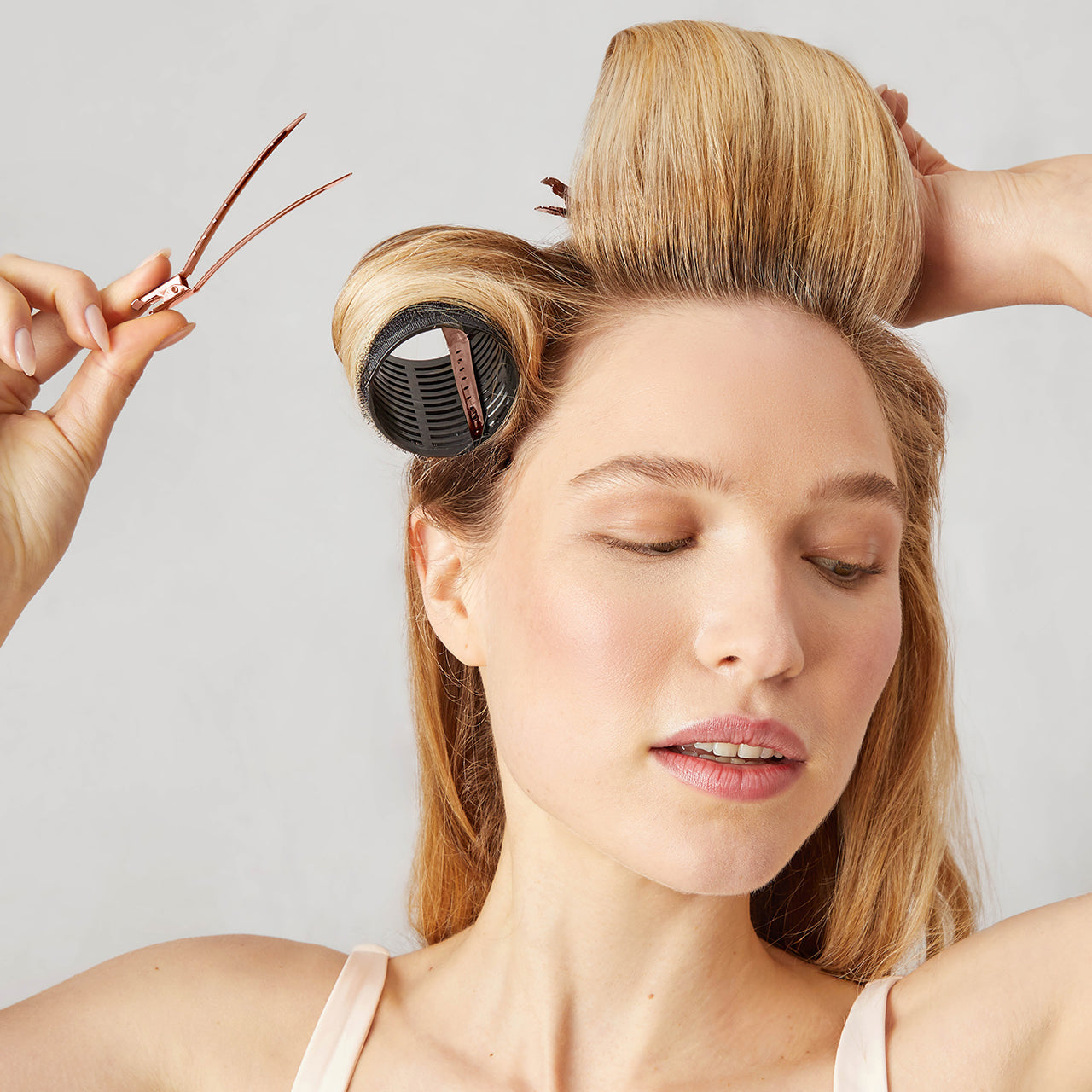 Hair Rollers and Styling Hair Clips Bundle - Signature Selection
