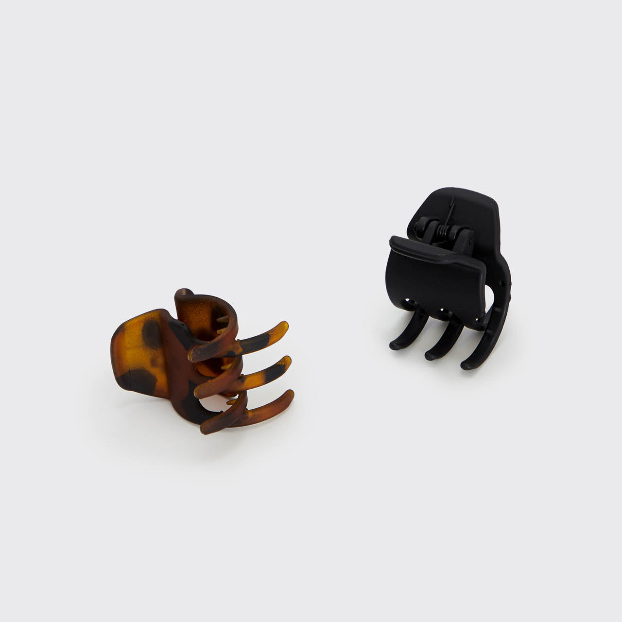 Black and Tort Claw Clips 2pc Set - Medium - Curated Collection
