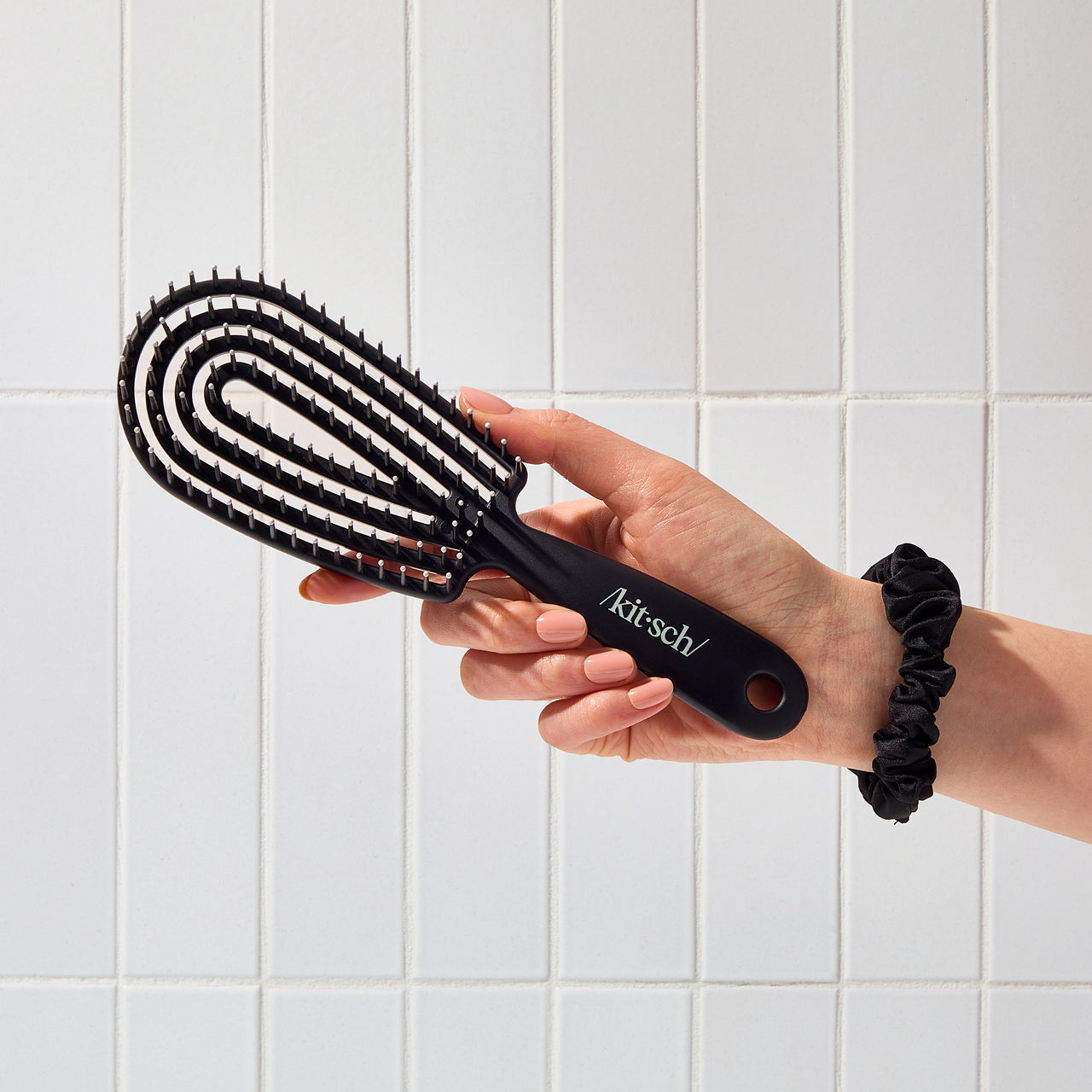 Black Detangling Flexi Brush - Signature Selection