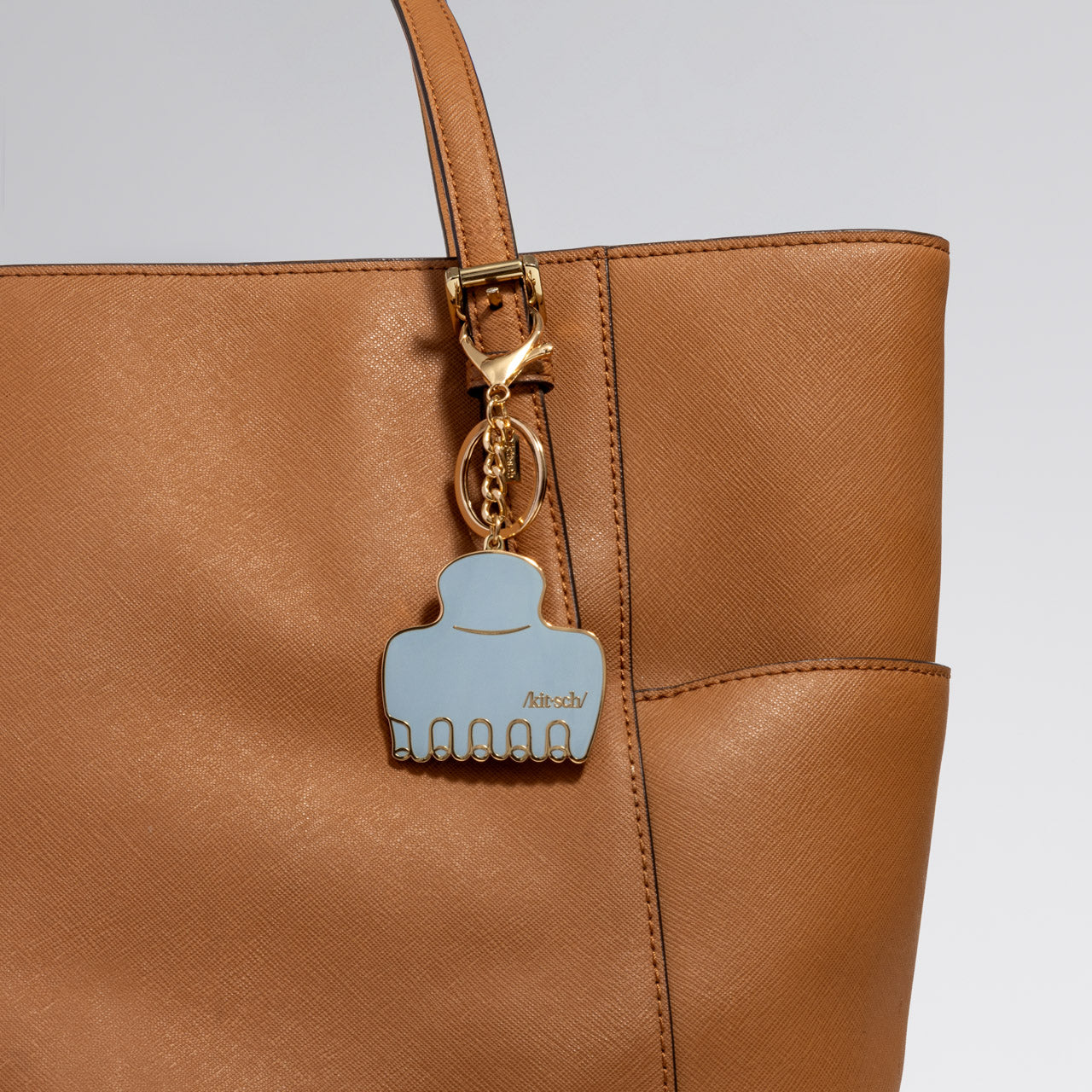 Haze Blue Cloud Clip Metal Enamel Keychain - Everyday Essentials