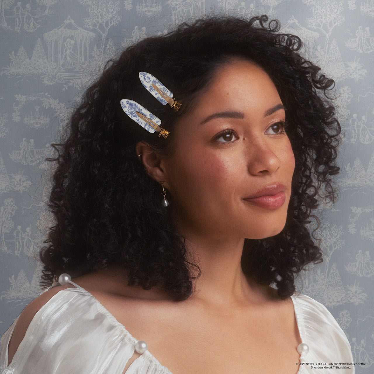 Bridgerton x Kitsch Creaseless Clips in Toile in Bloom - Everyday Essentials
