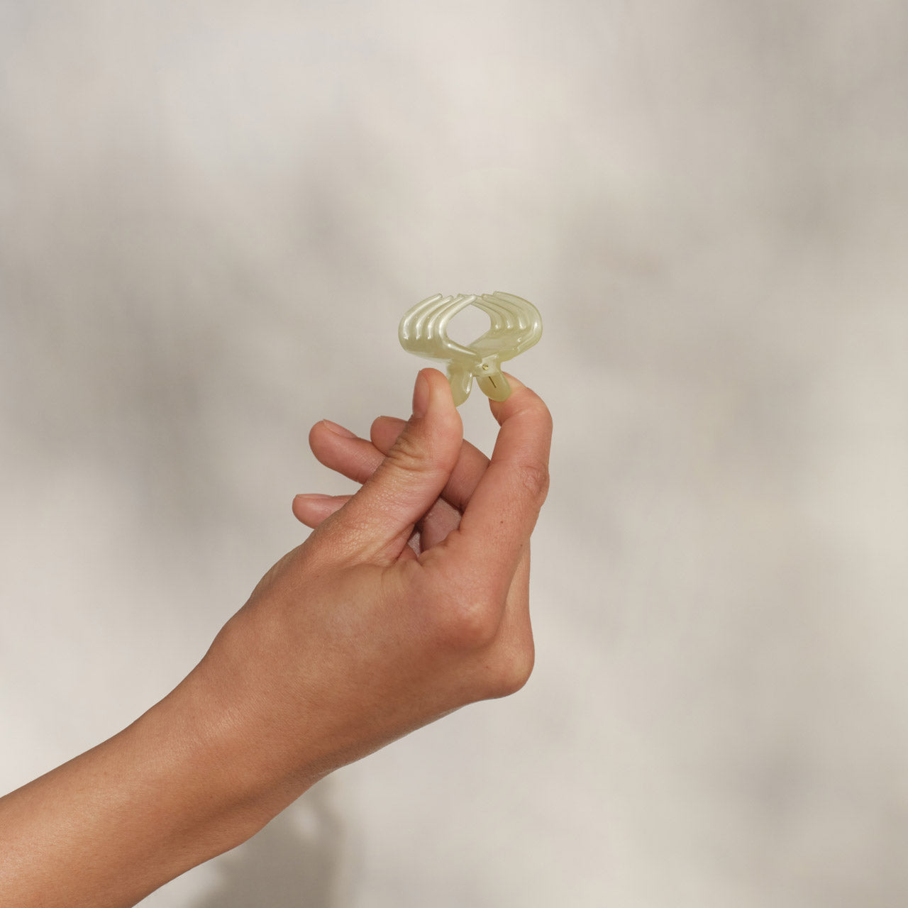 Pearlized Cream and Butter Yellow Jelly Cloud Clips - Mini - Everyday Essentials
