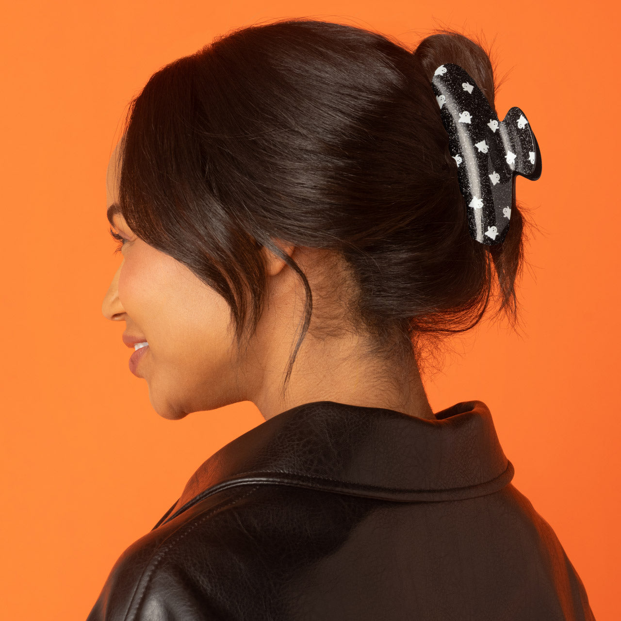 Glitter Ghost Claw Clip - Curated Collection