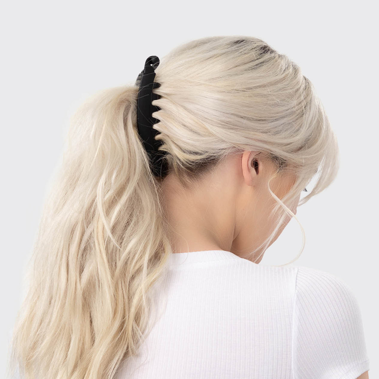 Banana Clip 2pc- Black and Tort - Signature Selection