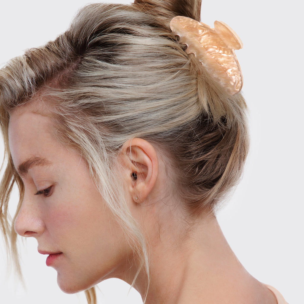 Blonde Marble Claw Clip - Everyday Essentials