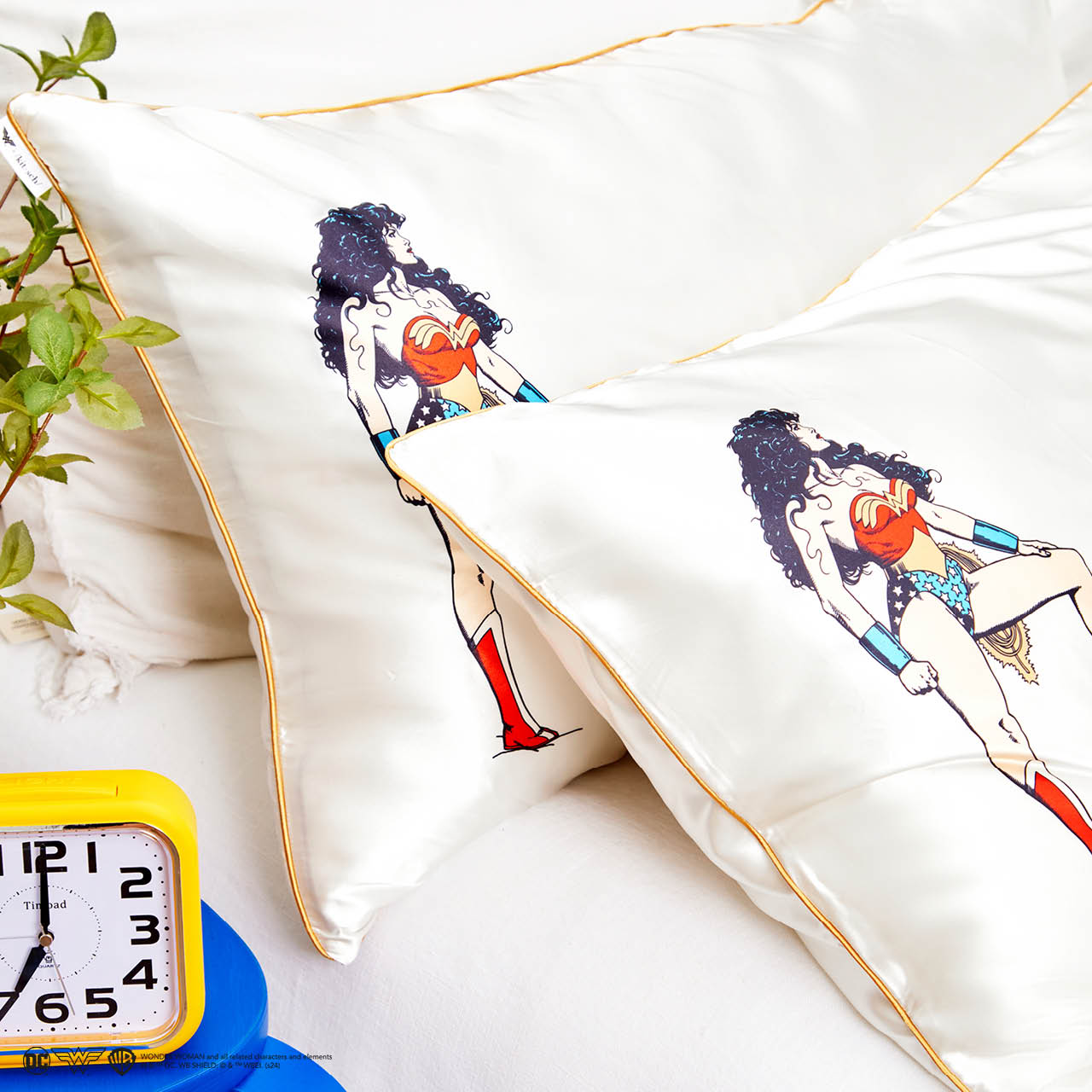 Kitsch x Wonder Woman Satin Pillowcase in Believe in Wonder - King - Curated Collection