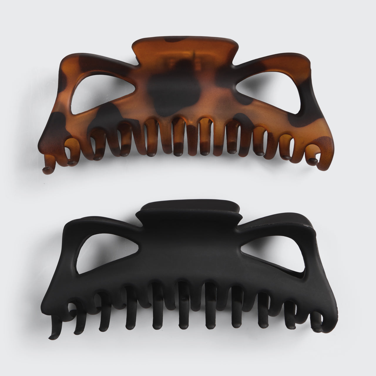 Black and Tort Classic Claw Clips 2pc Set - Jumbo - Curated Collection