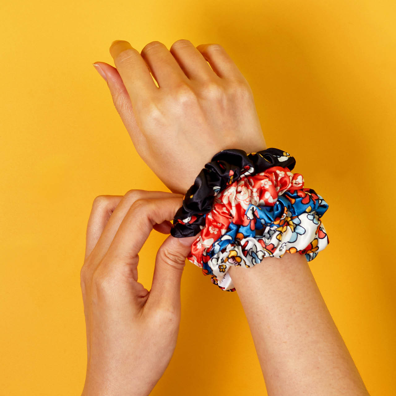 Kitsch x BT21 Satin Sleep Scrunchies 4pc Set - Everyday Essentials