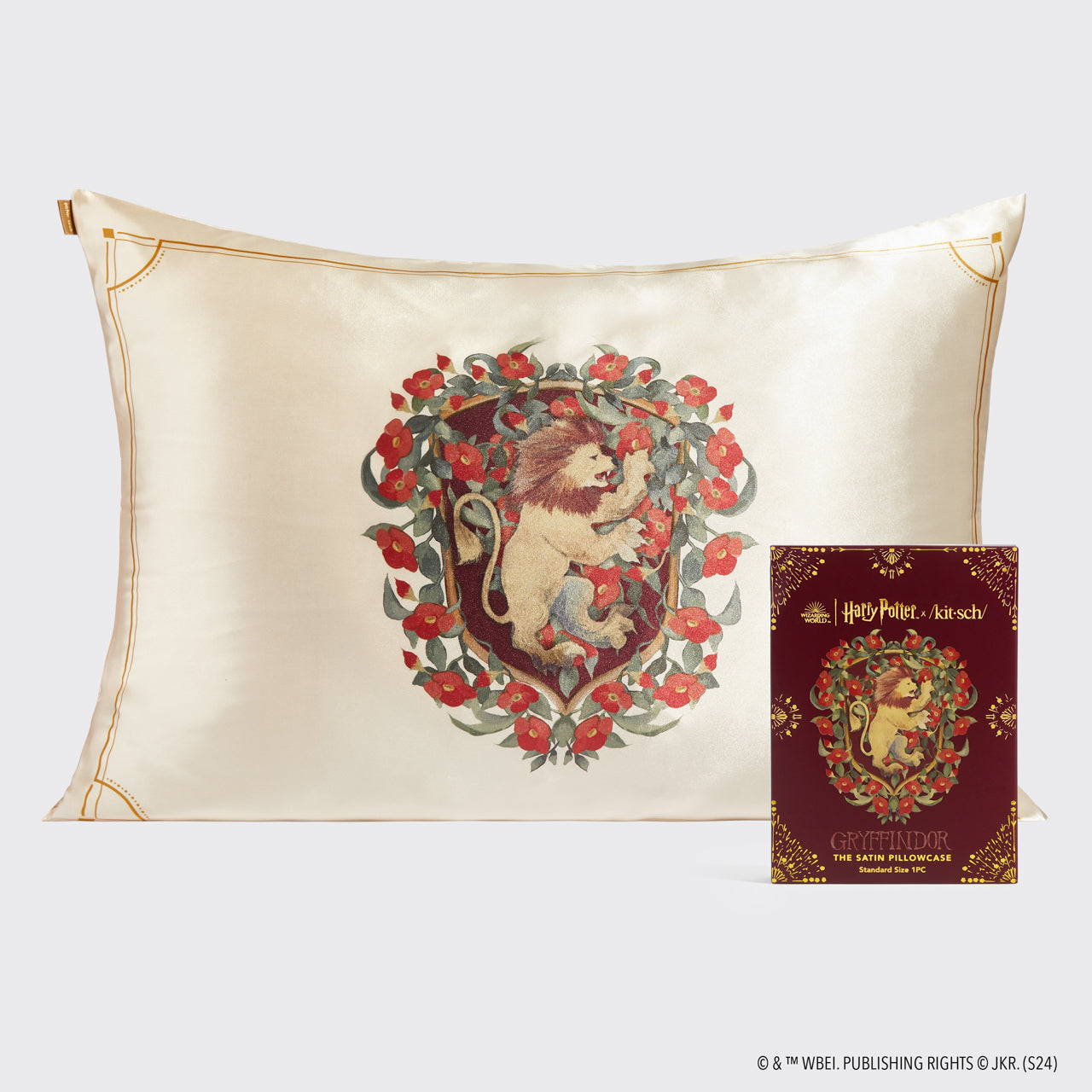 Ultimate Hogwarts Collectors Bundle - Standard - Signature Selection