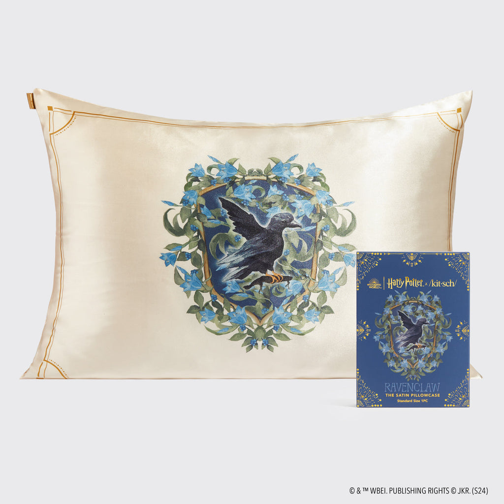 Ultimate Hogwarts Collectors Bundle - Standard - Signature Selection