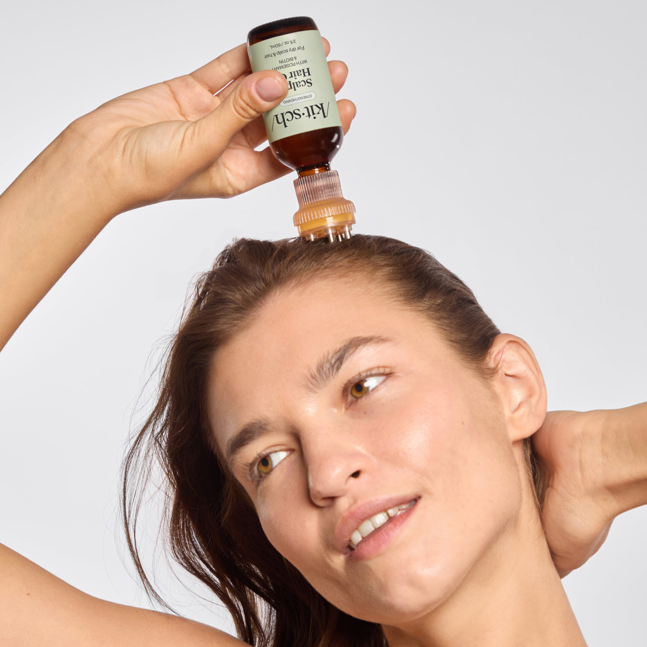 Scalp Oil Applicator and Biotin Oil Bundle - Signature Selection