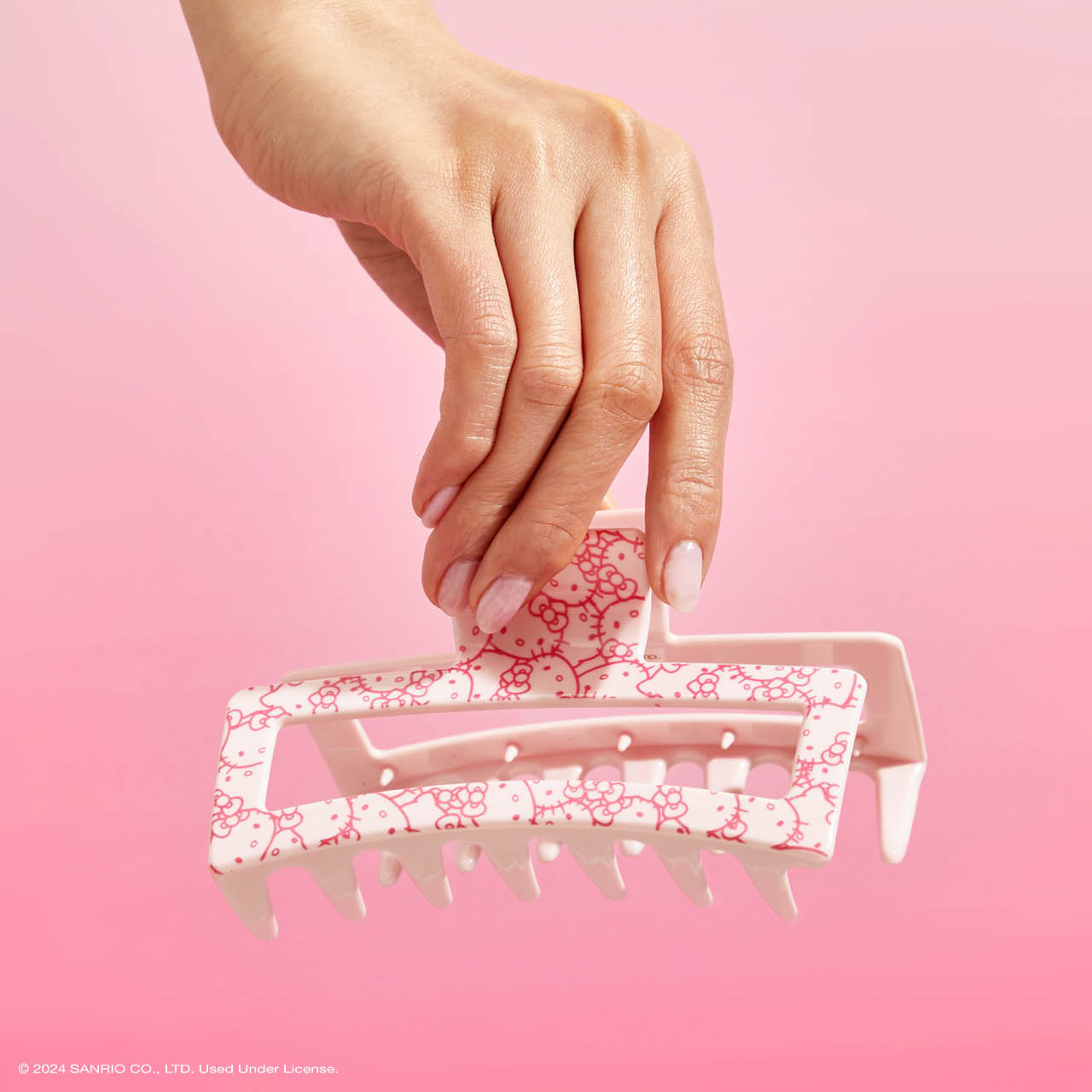 Kitsch x Hello Kitty Jumbo Claw Clip in Pink Kitty Faces - Curated Collection