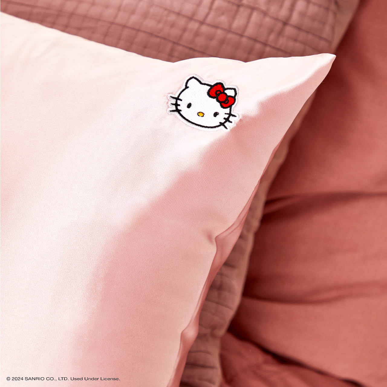 Kitsch x Hello Kitty Satin Pillowcase in Pink Hello Kitty Face - King - Everyday Essentials